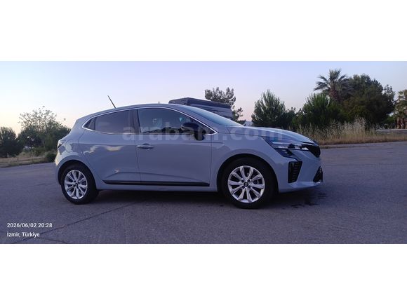 Askeri Personelden Renault Clio 1.0 TCe Evolution 2025 Model 