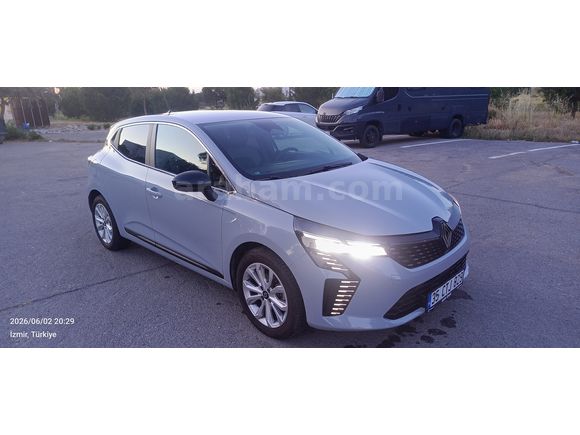 Askeri Personelden Renault Clio 1.0 TCe Evolution 2025 Model 