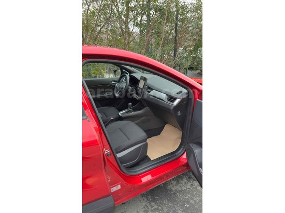 Sahibinden Renault Captur 1.3 TCe Joy 2024 Model 
