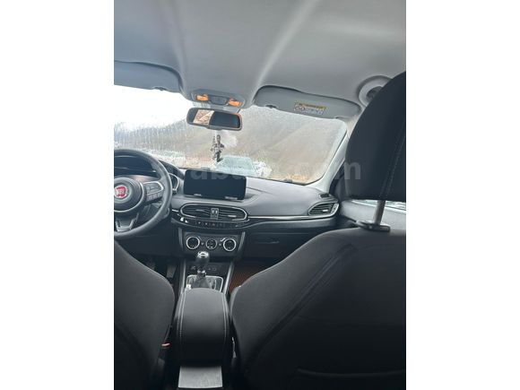 Sahibinden Fiat Egea Cross 1.4 Fire Lounge 2023 Model