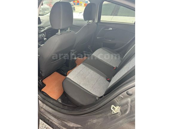 Sahibinden Fiat Egea Cross 1.4 Fire Lounge 2023 Model