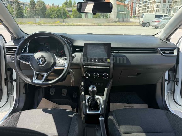 Hatasız Renault Clio  Plastiksiz özel üretim 1.5 BlueDCI Touch 2020 Model Konya