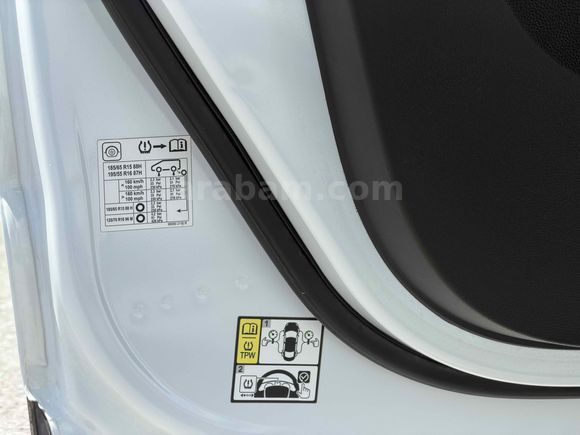 Hatasız Renault Clio  Plastiksiz özel üretim 1.5 BlueDCI Touch 2020 Model Konya