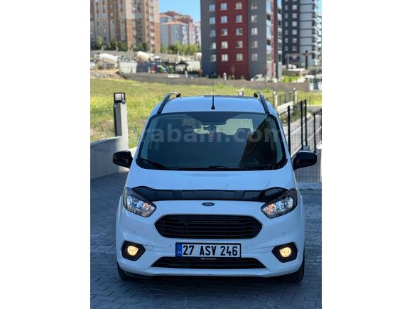 Sahibinden Ford Tourneo Courier 1.0 EcoBoost Titanium Plus 2023 Model 