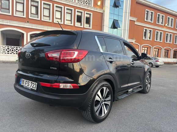 Yetkili Servis Bakımlı 2012 model 176000’bin km’de Otomatik 4x4