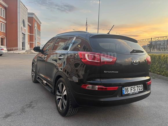Yetkili Servis Bakımlı 2012 model 176000’bin km’de Otomatik 4x4