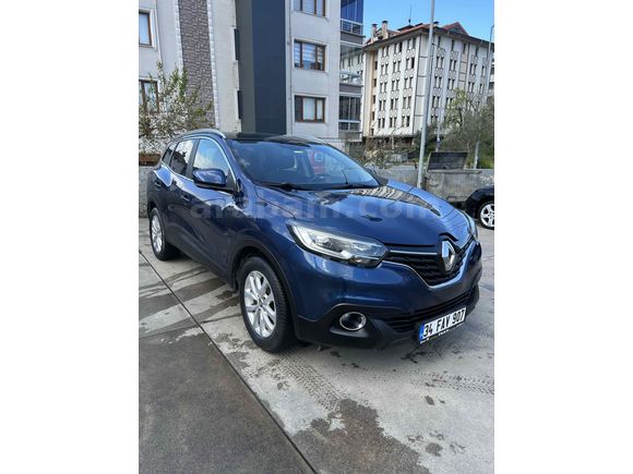 Sahibinden Renault Kadjar 1.5 dCi Black Edition 2017 Model  161.000 km Mavi