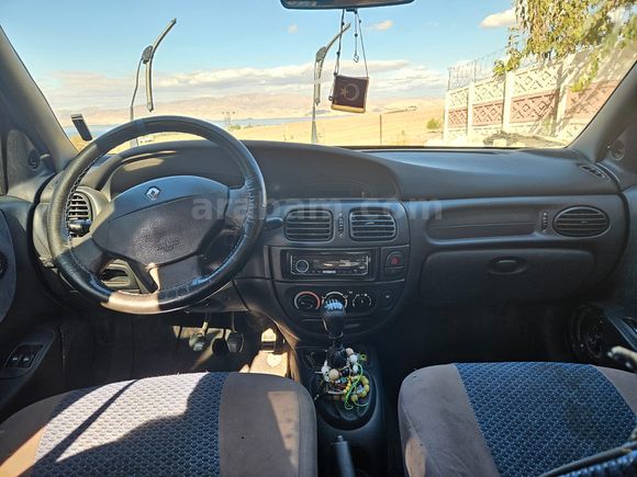 Sahibinden Renault Megane 1.4 Alize 2003 Model 