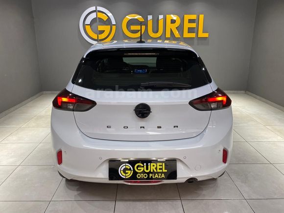 otomobil Opel Corsa 1.2 T Edition AT8