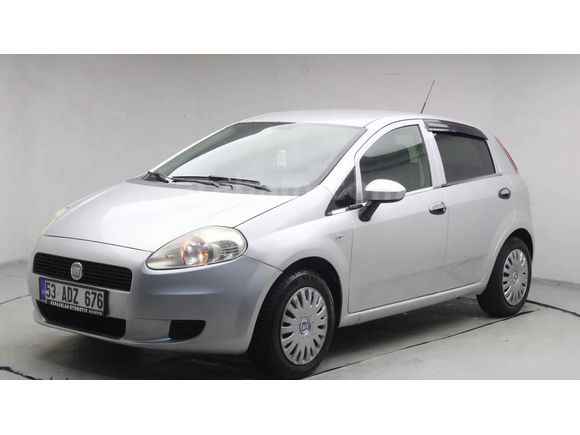 Sahibinden Fiat Punto Grande 1.3 Multijet 2011 Model  260.000 km Gri