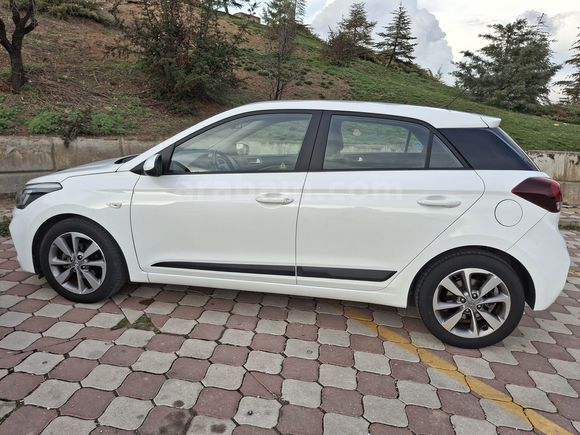 HATASIZ 48 BİNDE SERVİS BAKIMLI 