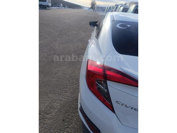 Sahibinden Honda Civic 1.6i DTEC Executive 2018 Model