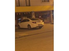 Sahibinden Opel Insignia 1.6 T Cosmo 2010 Model  260.000 km Beyaz