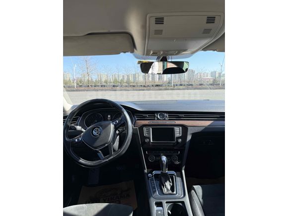 Sahibinden Volkswagen Passat 2.0 TDi BlueMotion Highline 2015 Model  280.000 km Gri