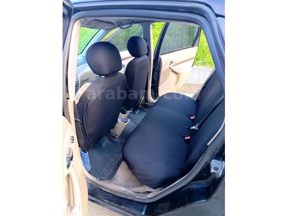 Sahibinden Ford Focus 2.0 Ghia 2000 Model
