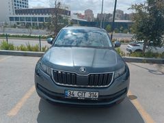Sahibinden 52.000 km de sonruuflu  Skoda Kodiaq 1.5 TSI GreenTec Ambition 2019 Model