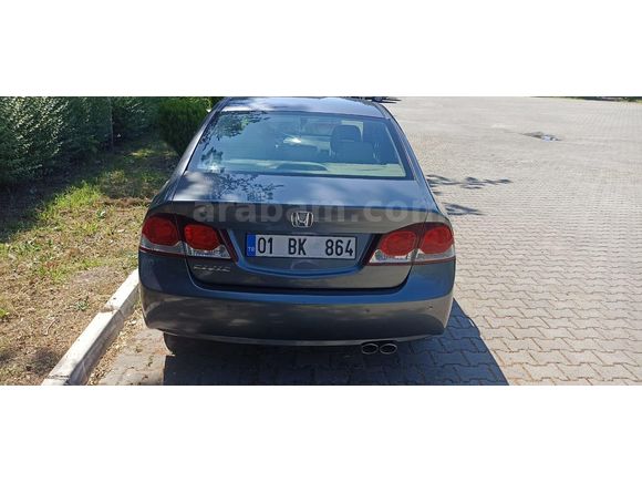 Sahibinden Honda Civic 1.6i VTEC Premium 2011 Model