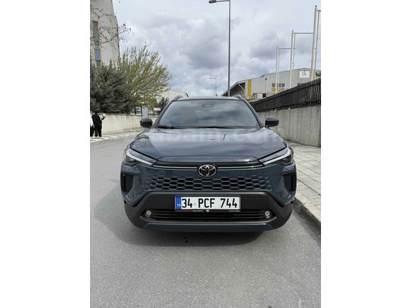 Sahibinden Toyota Corolla Cross 1.8 Hybrid Passion 2025 Model 