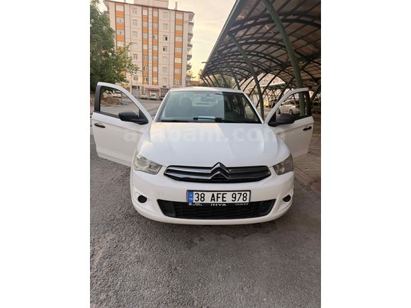 Sahibinden Citroen C-Elysée 1.6 HDi Exclusive 2014 Model  232.850 km Beyaz