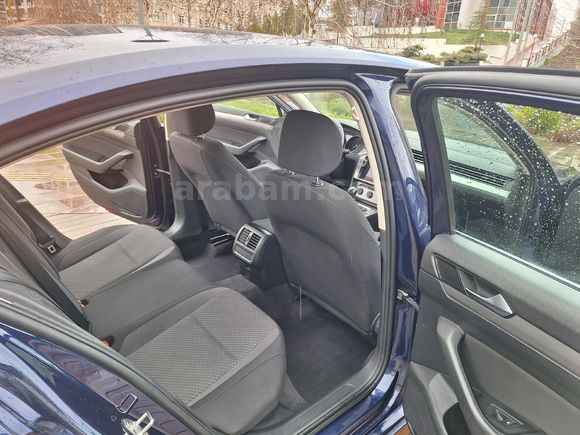 İLK SAHİBİNDEN 2018 PASSAT 86 BİNDE DOSTA GİDECEK BİR ARAÇ
