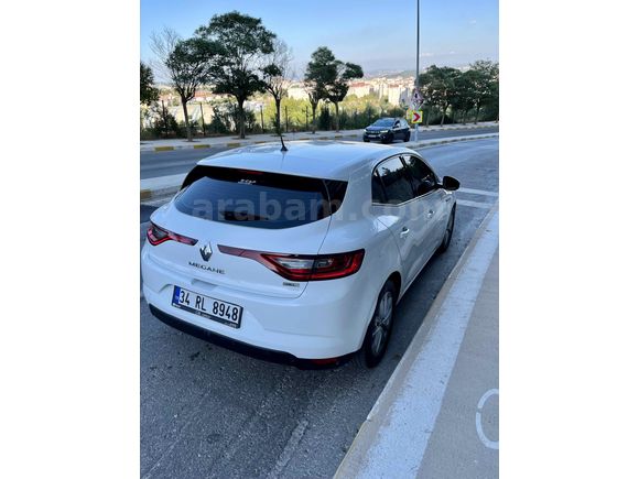 Orjinal Megane 4 HB Touch 2017 | Bakımlı | Değişensiz | Hasarsız
