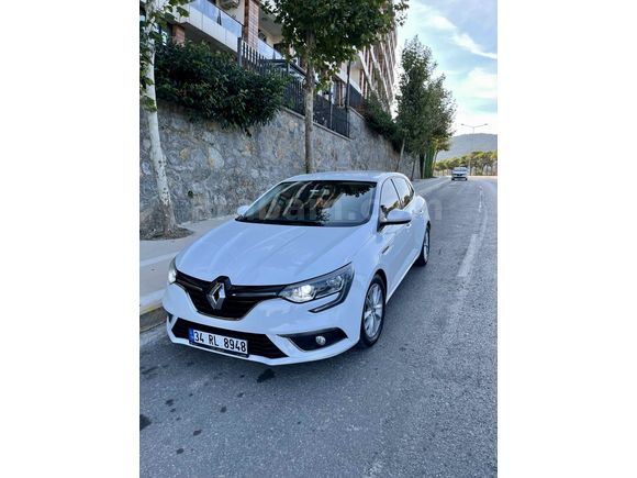 Orjinal Megane 4 HB Touch 2017 | Bakımlı | Değişensiz | Hasarsız