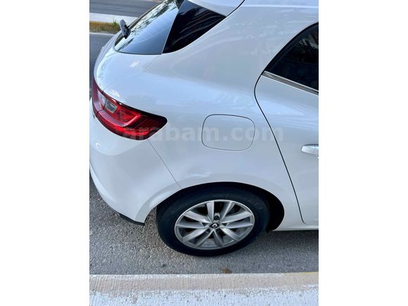 Orjinal Megane 4 HB Touch 2017 | Bakımlı | Değişensiz | Hasarsız