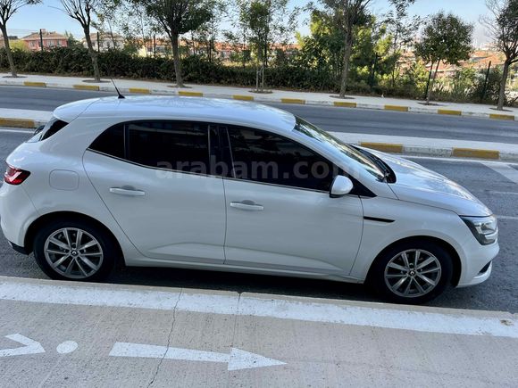 Orjinal Megane 4 HB Touch 2017 | Bakımlı | Değişensiz | Hasarsız