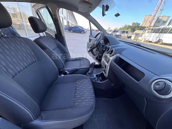 Sahibinden Dacia Sandero 1.5 dCi Black Line 2012 Model 