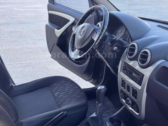 Sahibinden Dacia Sandero 1.5 dCi Black Line 2012 Model 