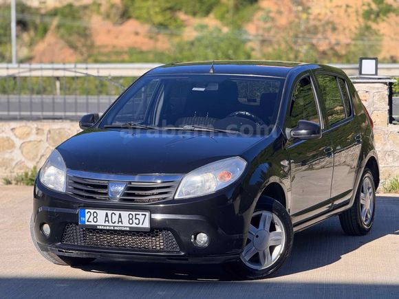 Sahibinden Dacia Sandero 1.5 dCi Black Line 2012 Model 