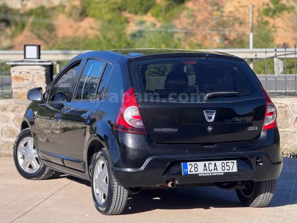 Sahibinden Dacia Sandero 1.5 dCi Black Line 2012 Model 