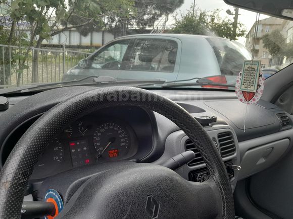 Sahibinden Renault Clio 1.4 RNA 2000 Model