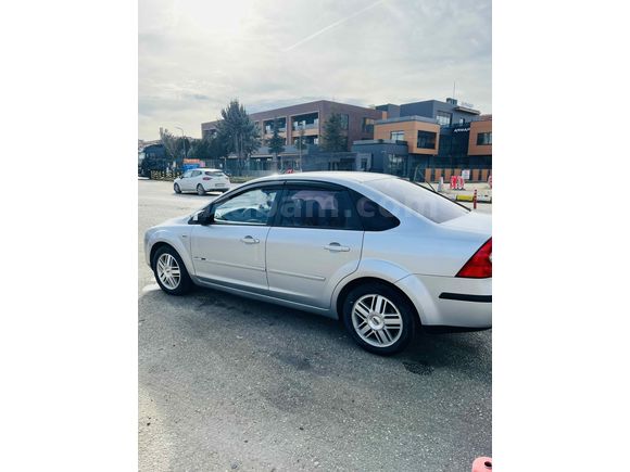Sahibinden Ford Focus 1.6 Ghia 2008 Model 