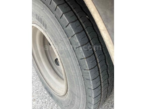  Isuzu NPR 8 Long Orjinal Kilometre  