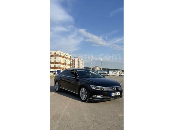 Sahibinden Volkswagen Passat 1.6 TDi BlueMotion Trendline 2017 Model  172.000 km Siyah