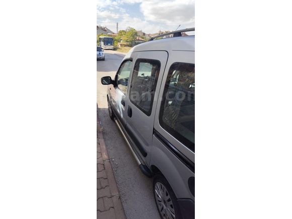 Sahibinden Renault Kangoo Multix 1.5 dCi Authentique 2005 Model
