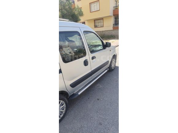 Sahibinden Renault Kangoo Multix 1.5 dCi Authentique 2005 Model