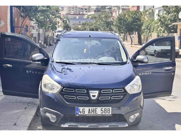 Sahibinden Dacia Lodgy 1.5 dCi Stepway 2017 Model 7koltuklu Lacivert