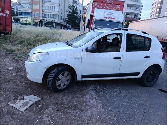 Sahibinden Dacia Sandero 1.5 dCi Ambiance 2011 Model