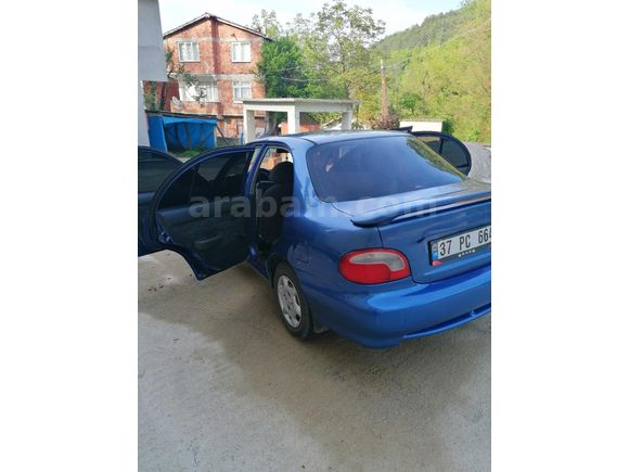 Sahibinden Hyundai Accent 1.5 GLS 2000 Model