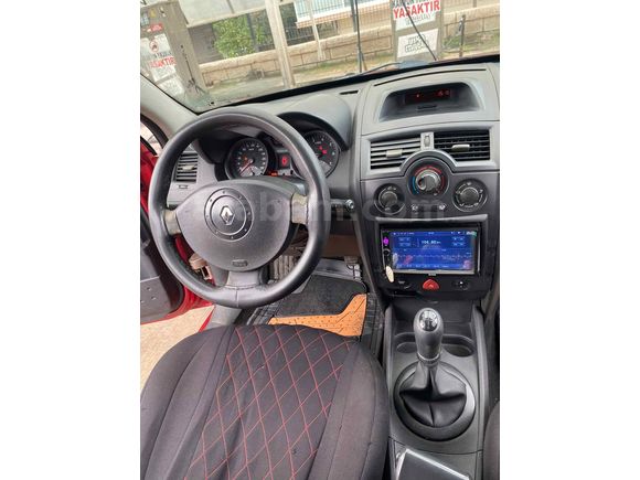 Sahibinden Renault Megane 1.5 dCi Dynamique 2004 Model 