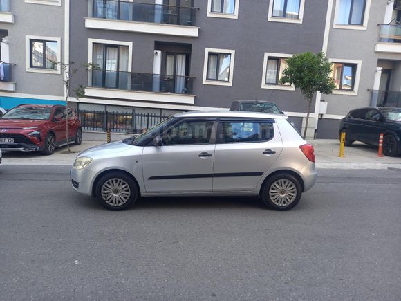 2009 EMSALSİZ FABİA LPG Lİ 70 PS  FUL BALIMLI