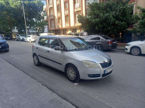 2009 EMSALSİZ FABİA LPG Lİ 70 PS  FUL BALIMLI
