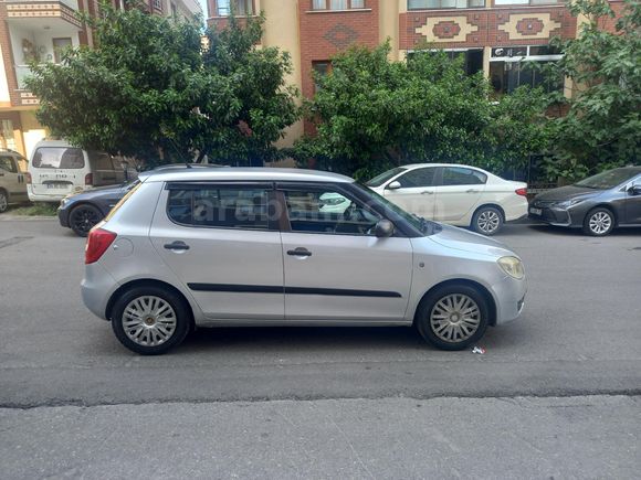 2009 EMSALSİZ FABİA LPG Lİ 70 PS  FUL BALIMLI