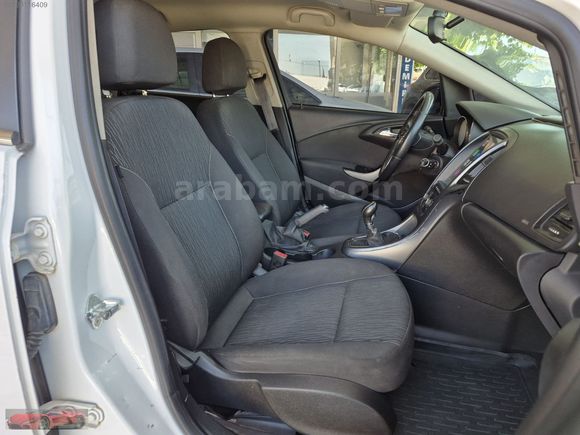 2017 MODEL 140 BİN KM ASTRA SEDAN 1.6 CDTI TUTULAN MODEL