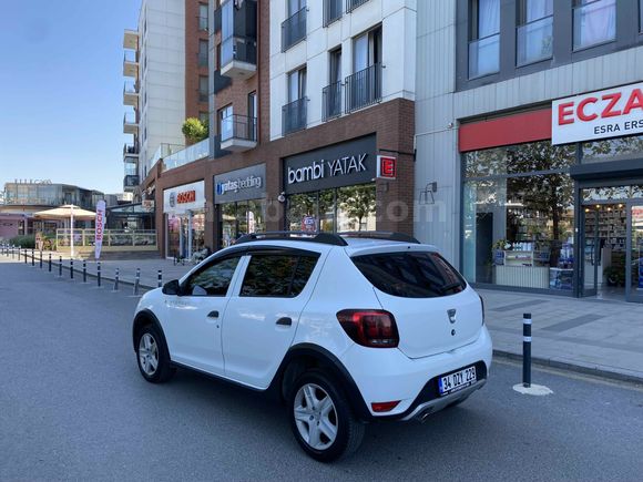 Sahibinden Dacia Sandero 1.5 dCi Stepway 2017 Model 