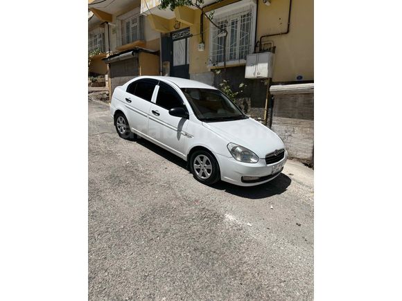 Sahibinden Hyundai Accent Era 1.5 CRDi Mode 2011 Model 