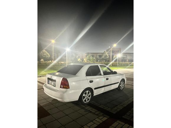 Sahibinden Hyundai Accent 1.5 CRDi Admire 2004 Model