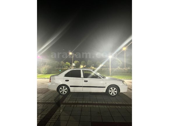 Sahibinden Hyundai Accent 1.5 CRDi Admire 2004 Model